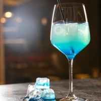 amvrosia-gastrobar-ouzo-blue amvrosia-gastrobar-ouzo-blue