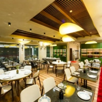 amvrosia-gastrobar-gastraumGr-ecke amvrosia-gastrobar-gastraumGr-ecke